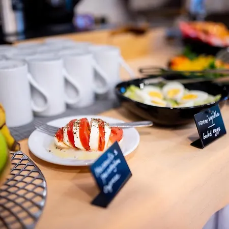 ホテル Felicity Garni