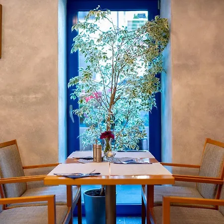 Felicity Garni ホテル 3*