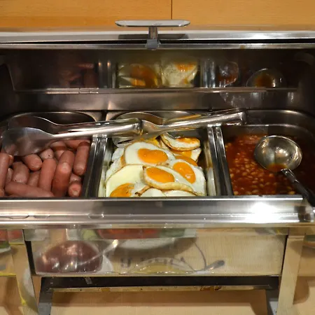 ホテル Felicity Garni 3*