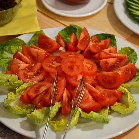 Felicity Garni Hotel