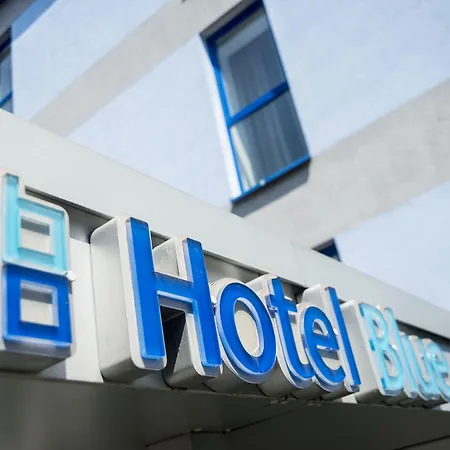 Felicity Garni Bratislava