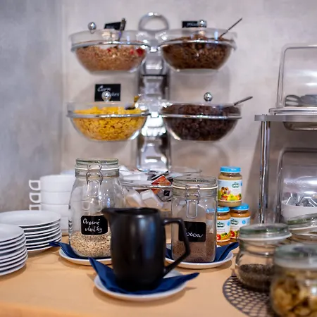 ホテル Felicity Garni ブラチスラヴァ