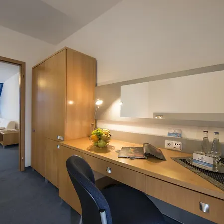 Hotell Felicity Garni