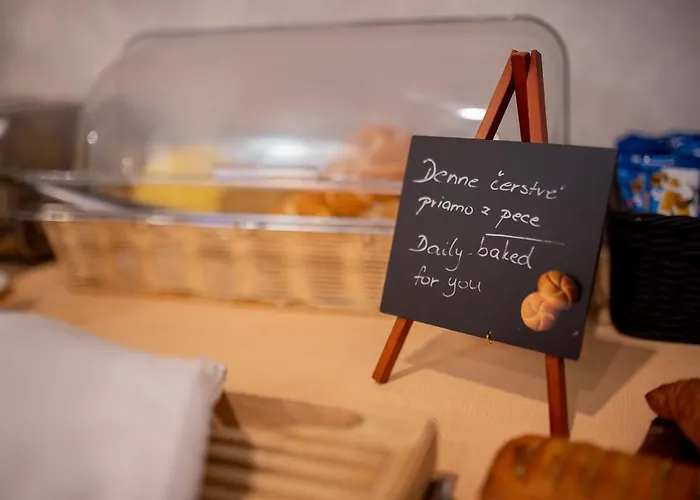 Felicity Garni 3* Bratislava