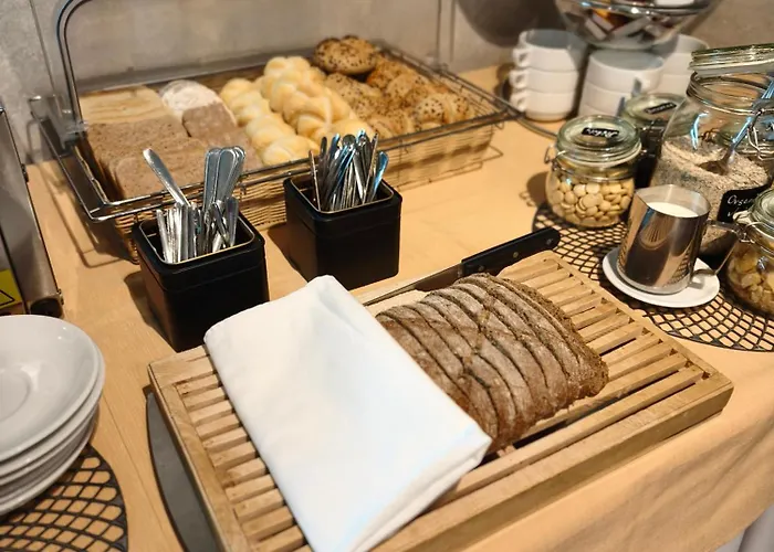 Felicity Garni Bratislava