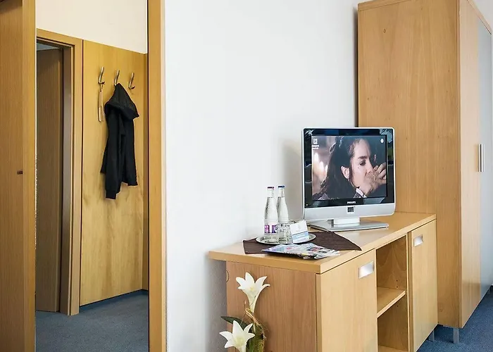 Hotel Felicity Garni 3*