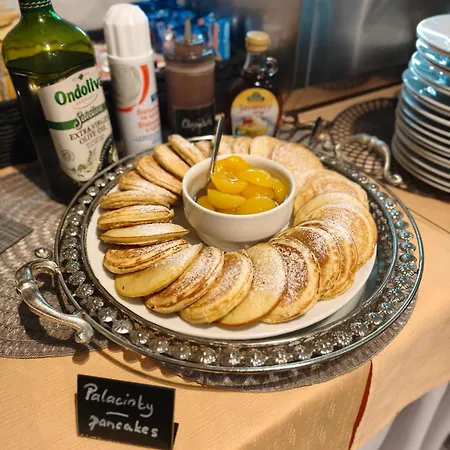 מלון Felicity Garni