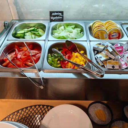 מלון Felicity Garni ברטיסלאבה